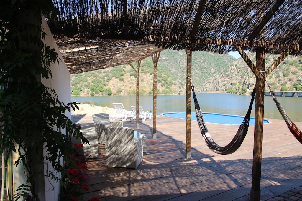 Douro Yacht Charter & Bungalows São João da Pesqueira Extérieur photo